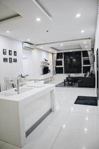 Căn hộ La Casa quận 7 Căn hộ tầng 28 La Casa ban công Đông Nam, nội thất đầy đủ