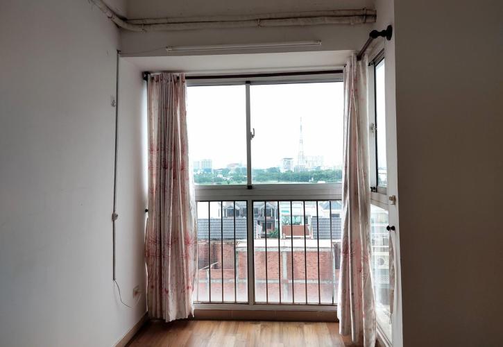 Phòng ngủ căn hộ chung cư Đông Hưng Căn hộ chung cư Đông Hưng tầng trung, cửa hướng Đông Bắc.