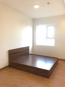 Phòng ngủ Moonlight Boulevard, Bình Tân Căn hộ Moonlight Boulevard tầng trung, ban công hướng Nam.