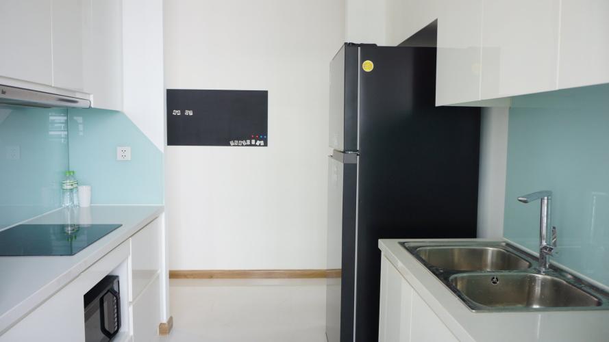 Phòng bếp căn hộ Vinhomes Central Park, Quận Bình Thạnh Căn hộ Vinhomes Central Park đón view tầng cao, đầy đủ nội thất.