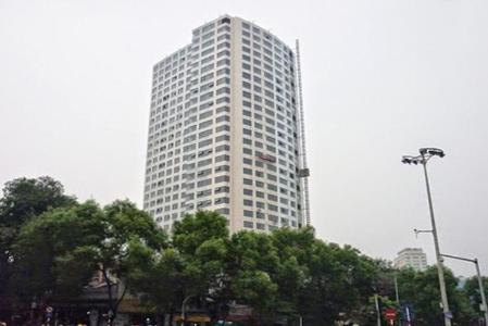 Ngọc Khánh Tower, Quận 5 Căn hộ Ngọc Khánh Tower tầng trung, ban công hướng Đông Nam.