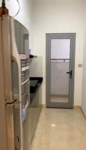 Phòng bếp căn hộ Lux Garden, Quận 7 Căn hộ tầng 5 Lux Garden ban công Tây Bắc thoáng mát, đầy đủ nội thất.