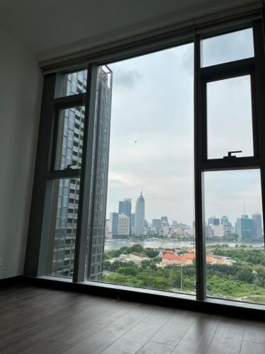 Căn hộ Empire City, Quận 2 Căn hộ Empire City tầng 14 view đón gió mát mẻ, nội thất cơ bản.