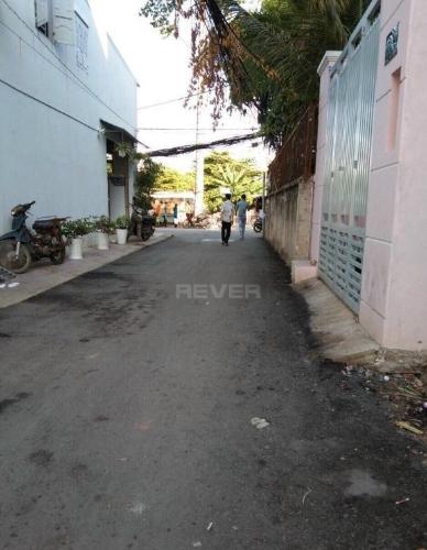 Đường hẻm nhà phố Ích Thạnh, Quận 9 Nhà phố 1 trệt 2 lầu hướng Tây Nam, đường trước nhà 6m rộng rãi