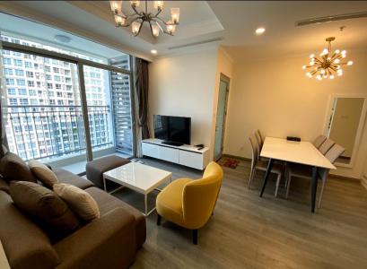 Căn hộ Vinhomes Central Park, Quận Bình Thạnh Căn hộ VInhomes Central Park tầng 4 thiết kế sang trọng, đầy đủ nội thất.