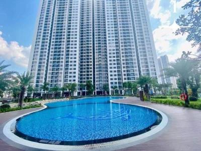 Hồ bơi Vinhomes Grand Park Quận 9 Căn hộ Vinhomes Grand Park tầng cao, đón gió mát.