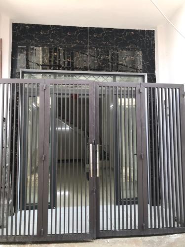 Mặt tiền nhà phố Quận Tân Phú  Nhà phố Quận Tân Phú hẻm xe hơi rộng 4m, sổ hồng riêng.