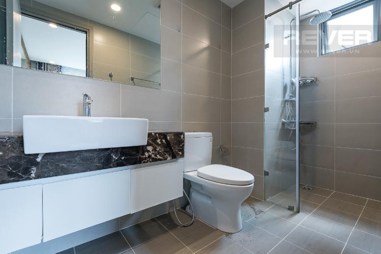 Toilet căn hộ THE GOLD VIEW Bán căn hộ The Gold View 2PN, tầng 24, nội thất cơ bản, view kênh Bến Nghé