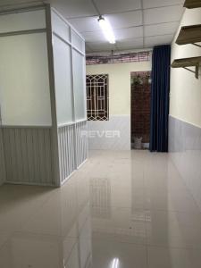 Nhà phố Quận 1 Nhà phố diện tích 26m có sổ hồng riêng, khu dân cư đông đúc.