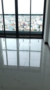 Phòng khách căn hộ ResGreen Tower, Tân Phú Căn hộ ResGreen Tower nội thất cơ bản, view thành phố sầm uất.