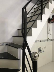 Không gian nhà phố đường Lê Văn Lương, Quận 7 Nhà phố hướng Nam nội thất cơ bản, bàn giao ngay sổ hồng.