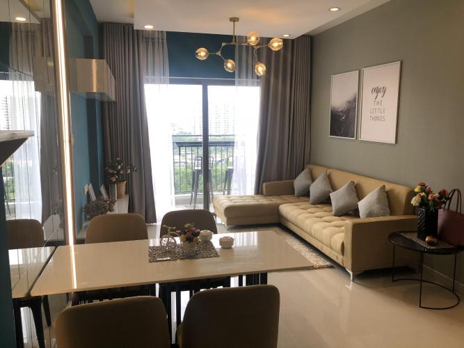 phòng khách căn hộ The Sun Avenue Bán căn hộ The Sun Avenue view hồ bơi và tòa Landmark 81.