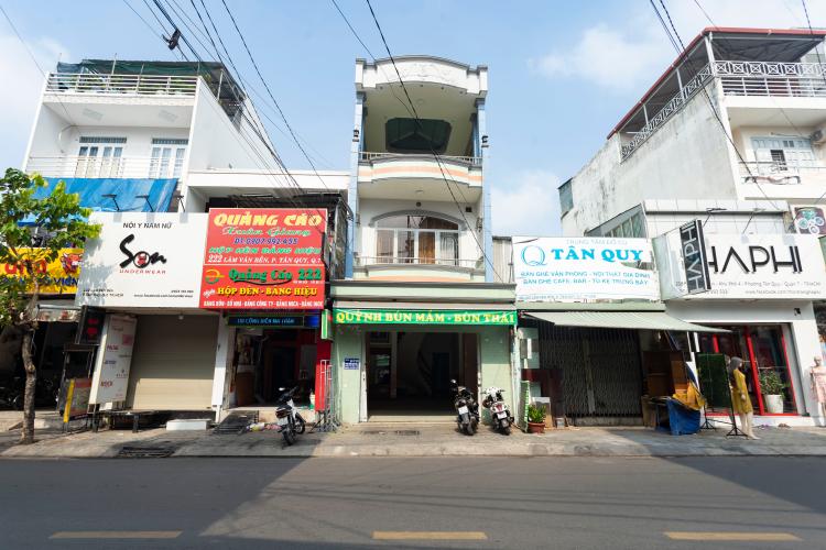 Mặt tiền Nhà phố 220A Lâm Văn Bền Nhà phố hướng Đông, mặt tiền đường chính tiện kinh doanh.