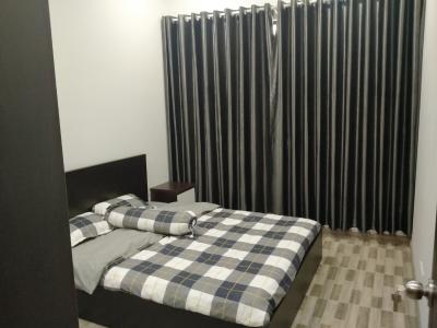 phòng ngủ căn hộ đảo kim cương Căn hộ Đảo Kim Cương tầng trung, đón view thành phố sầm uất.