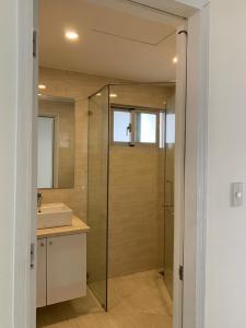 Phòng tắm Star Hill Phú Mỹ Hưng, Quận 7 Căn hộ Star Hill Phú Mỹ Hưng tầng trung, view nội khu hồ bơi.