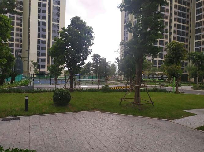  shophouse tháp S1.07 dự án Vin quận 9 Shophouse Vinhomes Grand Park hướng Đông Bắc, bàn giao thô.