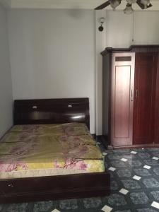 Phòng ngủ nhà phố Bình Thạnh Nhà hẻm xe hơi 5m Q. Bình Thạnh, nội thất cơ bản, diện tích 6.25x18.8m