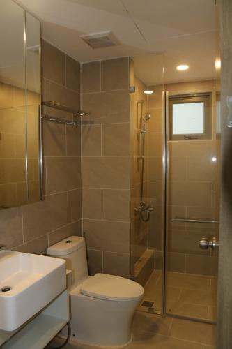 WC River Panorama  Căn hộ River Panorama tầng cao, view sông.