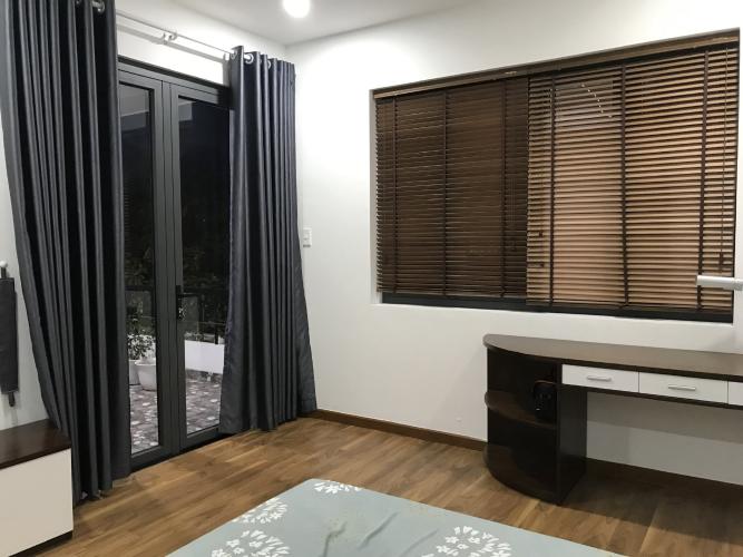 Biệt thự Quận 2 Biệt thự diện tích 165m2 được thiết kế sang trọng, bàn giao nội thất cơ bản.