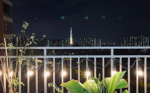 View cảnh căn hộ The Sun Avenue Căn hộ The Sun Avenue tầng thấp, view Landmark 81.