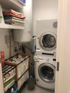 Căn hộ City Garden , Quận Bình Thạnh Căn hộ tầng 14 City Garden view Landmark 81 tuyệt đẹp, đầy đủ nội thất.