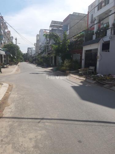 Đường hẻm nhà phố Quận Bình Tân Nhà phố mặt tiền Đường số 27 hướng Đông Bắc, diện tích sử dụng 360m2.