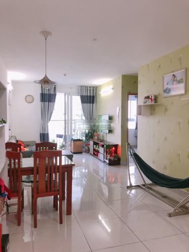 Phòng khách Tara Residence, Quận 8 Căn hộ Tara Residence tầng trung, ban công view nội khu.