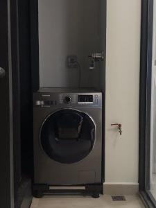 Nội thất căn hộ Vinhomes Golden River Căn hộ Vinhomes Golden River tầng cao view đẹp, đầy đủ nội thất.