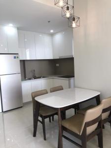 bếp căn hộ Masteri An Phú Căn hộ Masteri An Phú tầng cao đầy đủ nội thất, view thành phố.