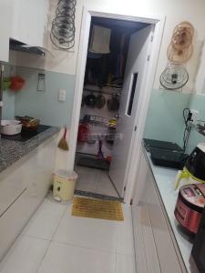 Căn hộ Diamond Riverside, quận 8 Căn hộ Diamond Riverside tầng 11 cửa hướng Đông, đầy đủ nội thất.