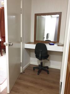 Căn hộ LuxCity, Quận 7 Căn hộ LuxCity view thoáng mát, đầy đủ nội thất tiện nghi.