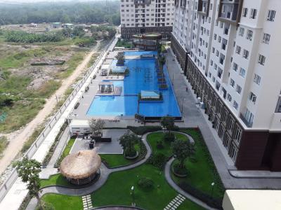 Nội khu The Park Residence, Nhà Bè Căn hộ The Park Residence view hồ bơi, hướng Đông Nam.