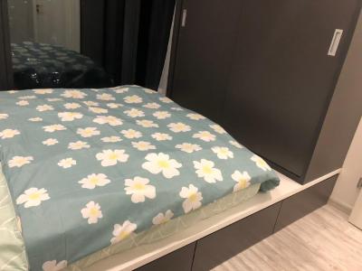 Vinhomes Golden River Căn hộ Vinhomes Golden River tầng cao view đẹp, đầy đủ nội thất.