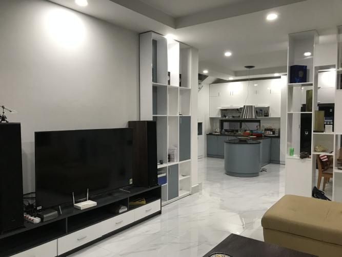 Biệt thự Quận 2 Biệt thự diện tích 165m2 được thiết kế sang trọng, bàn giao nội thất cơ bản.