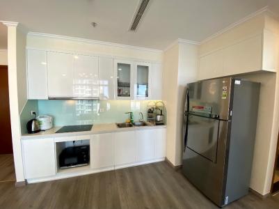 Căn hộ Vinhomes Central Park, Quận Bình Thạnh Căn hộ VInhomes Central Park tầng 4 thiết kế sang trọng, đầy đủ nội thất.