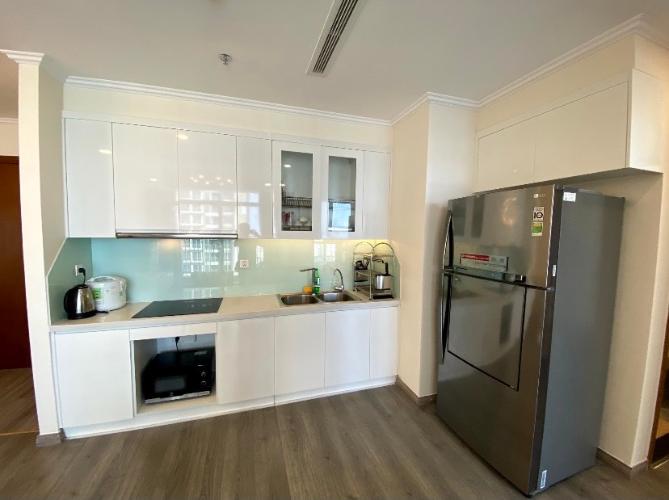 Căn hộ Vinhomes Central Park, Quận Bình Thạnh Căn hộ VInhomes Central Park tầng 4 thiết kế sang trọng, đầy đủ nội thất.