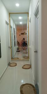 Hành lang Topaz Elite Quận 8 Căn hộ Topaz Elite tầng trung, ban công hướng Bắc.