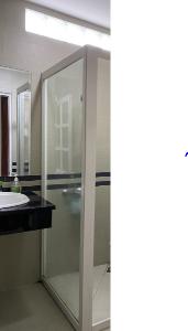 Phòng tắm nhà Quận Bình Thạnh Nhà phố Q.Bình Thạnh hướng Bắc gồm 1 trệt 3 lầu, sổ hồng riêng.