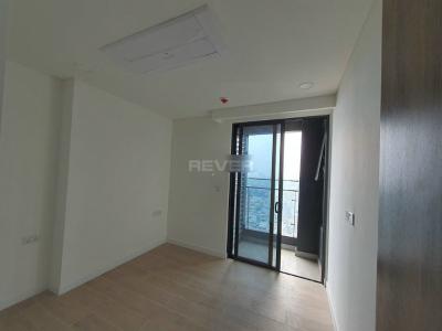 Phòng ngủ Kingdom 101, Quận 10 Căn hộ Kingdom 101 nội thất cơ bản, ban công hướng Nam.