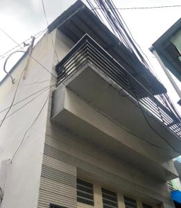 Mặt tiền nhà phố Phan Văn Trị, Bình Thạnh Nhà phố căn góc hướng Đông Nam, gần Đại học Văn Lang.