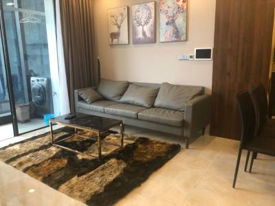 Vinhomes Golden River Căn hộ Vinhomes Golden River tầng cao view đẹp, đầy đủ nội thất.