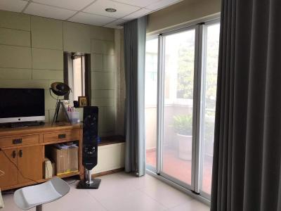 Phòng ngủ nhà phố Nhà phố vườn 2 mặt tiền cửa chính hướng Đông Bắc, diện tích đất 126m2.