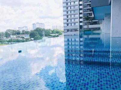 Kingdome 101, Quận 10 Căn hộ Kingdom 101 tầng thấp, ban công hướng Đông Nam mát mẻ.