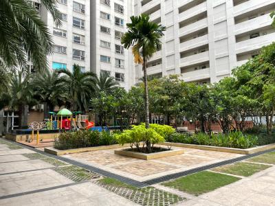 Căn hộ The Eastern, Quận 9 Căn hộ The Eastern tầng 19 ban công thoáng mát, đầy đủ nội thất.