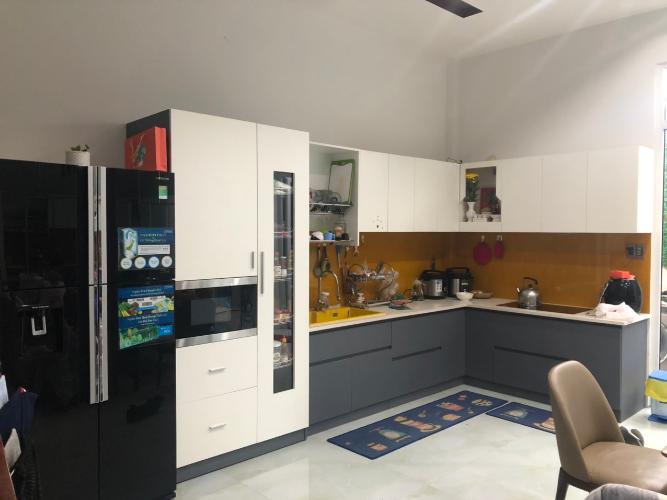 Nhà phố KDC Điền Phúc Thành, quận 9 Nhà phố KDC Điền Phúc Thành diện tích 5m x20m, có sân vườn rộng