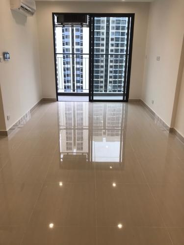 Phòng khách căn hộ Vinhomes Grand Park Căn hộ Vinhomes Grand Park nội thất cơ bản, view thành phố.