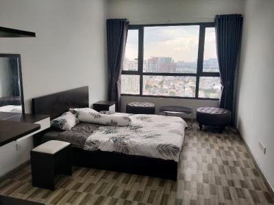 phòng ngủ căn hộ đảo kim cương Căn hộ Đảo Kim Cương tầng trung, đón view thành phố sầm uất.