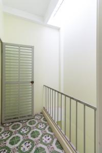 Nhà phố quận 7 Nhà phố mặt tiền hướng Nam, khu dân cư an ninh yên tĩnh.