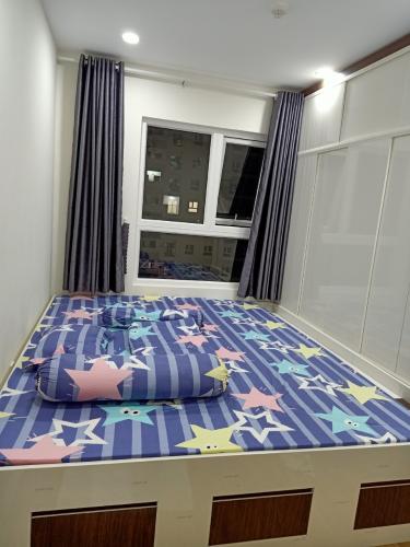 Phòng ngủ Diamond Riverside, Quận 8 Căn hộ Diamond Riverside ban công hướng Nam, nội thất cơ bản.