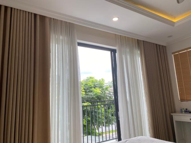 Phòng ngủ nhà phố Huyện Nhà Bè Nhà phố hướng Đông Nam diện tích 126m2, bàn giao đầy đủ nội thất.